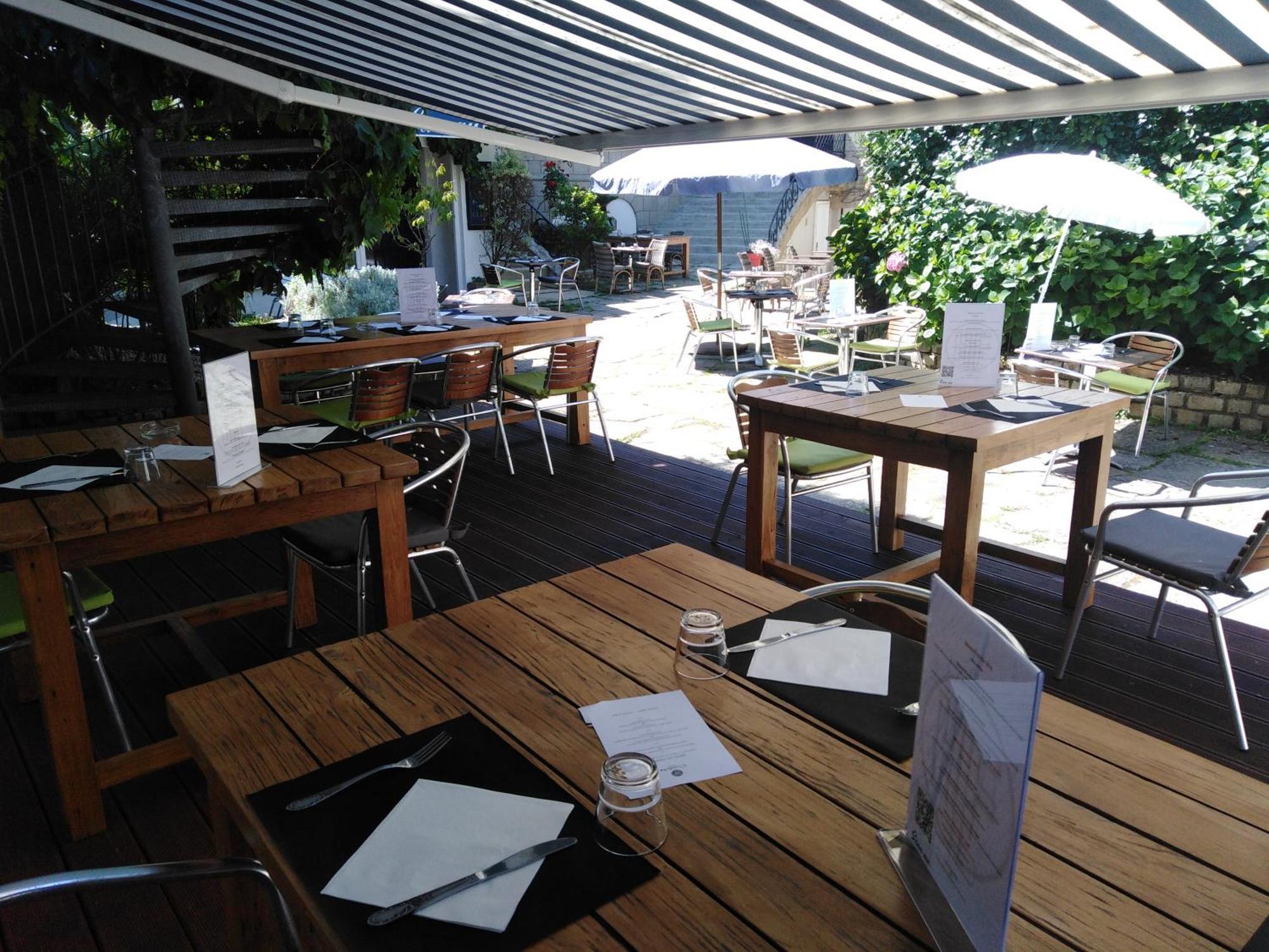 Hotel De France - Restaurant L'Insolite Douarnenez Eksteriør bilde