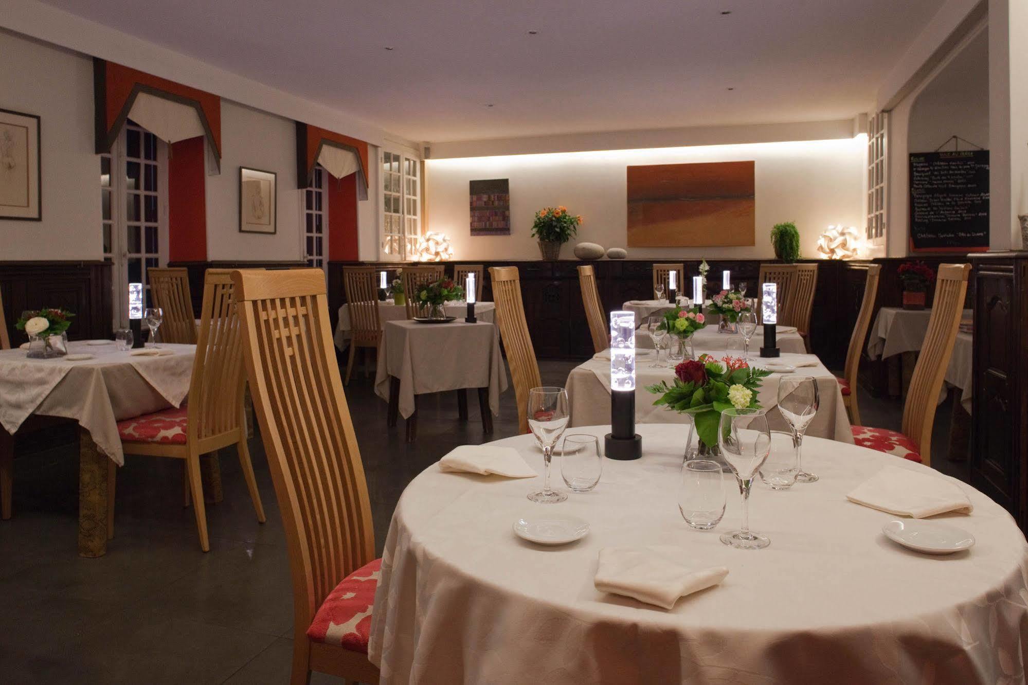 Hotel De France - Restaurant L'Insolite Douarnenez Eksteriør bilde